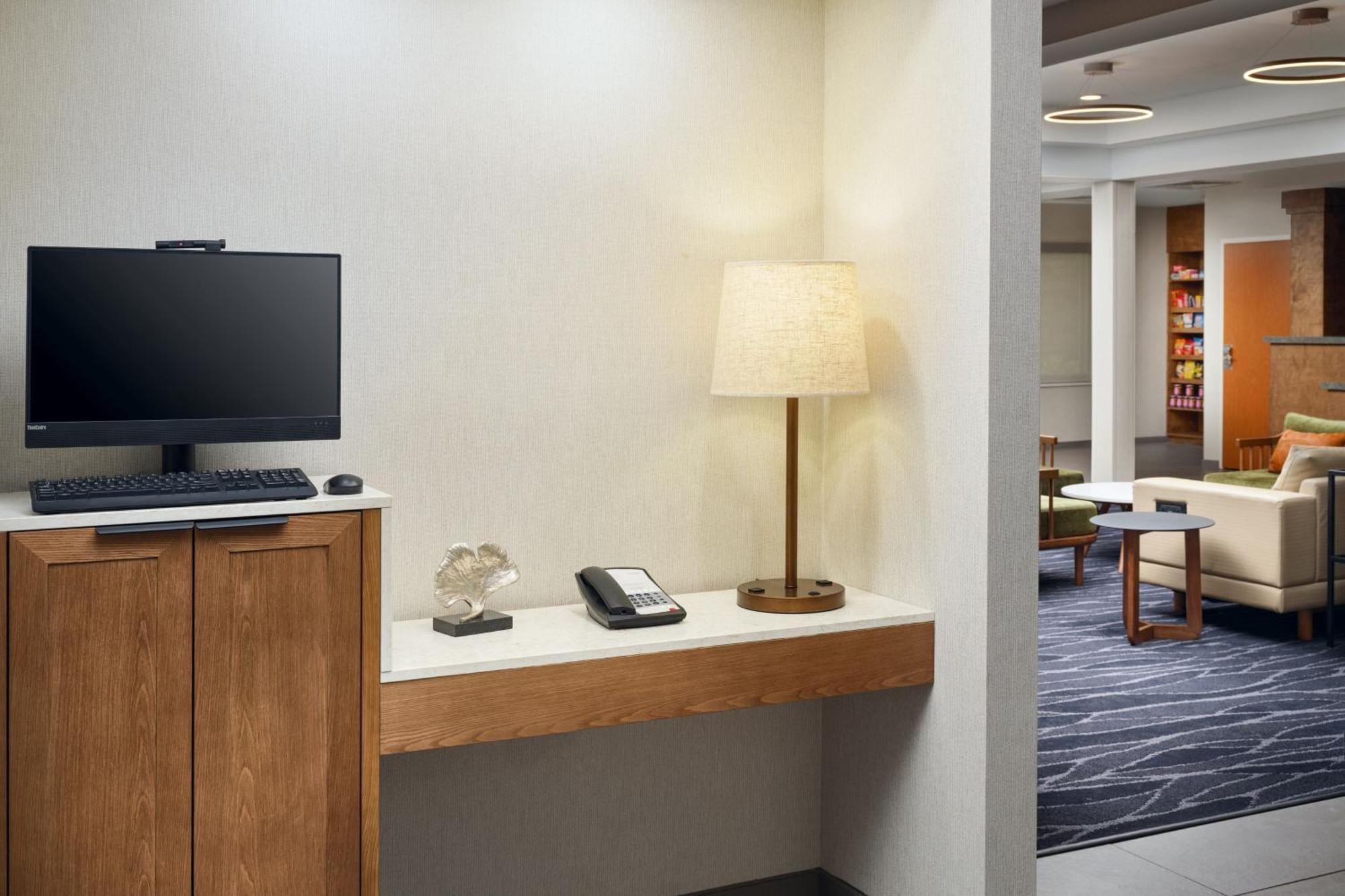 Fairfield Inn & Suites Auburn אופליקה מראה חיצוני תמונה