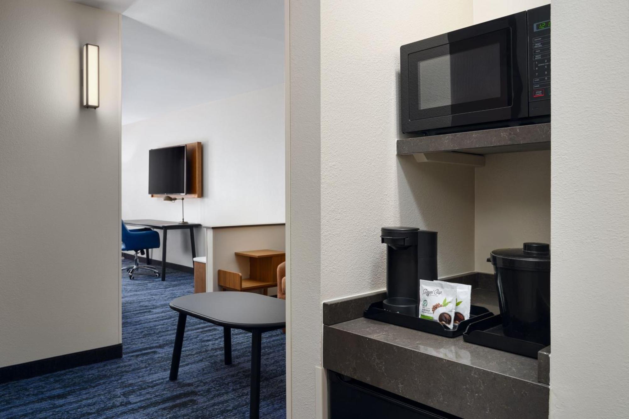 Fairfield Inn & Suites Auburn אופליקה מראה חיצוני תמונה