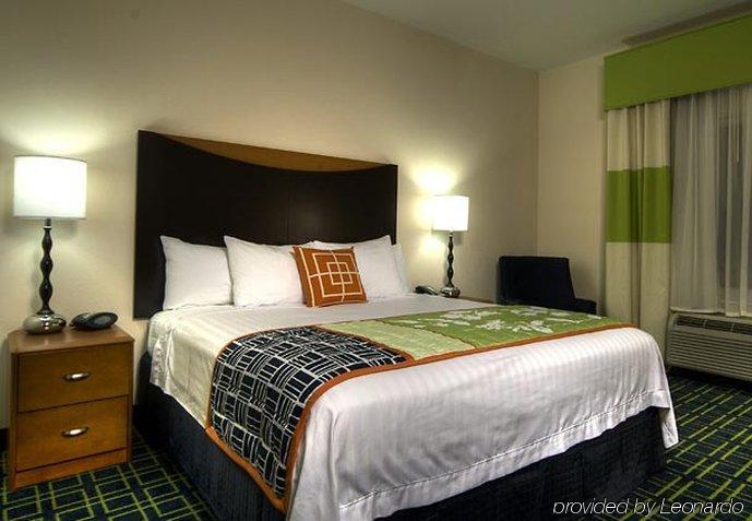 Fairfield Inn & Suites Auburn אופליקה חדר תמונה